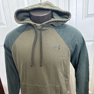 Under Armour Mens Medium Hoodie